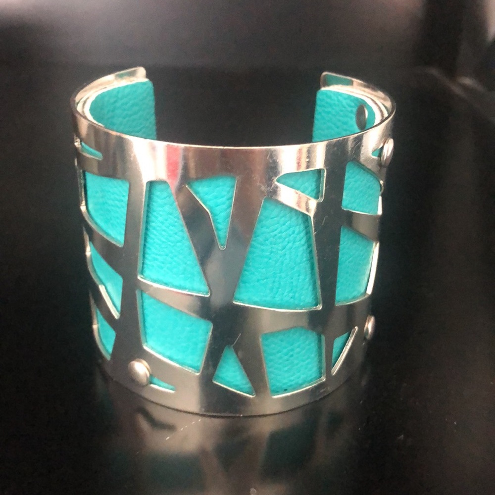 Bracelet - Picture 2 of 3